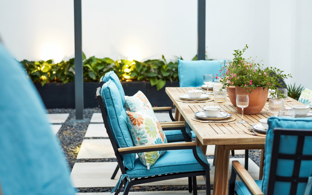 Best Materials for Summer Outdoor Décor in 2025: What to Choose Now?