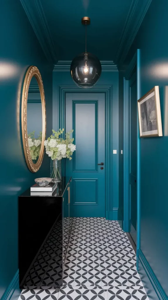 28 Best Upstairs Hallway Ideas to Style Your Landing With Function and Flair