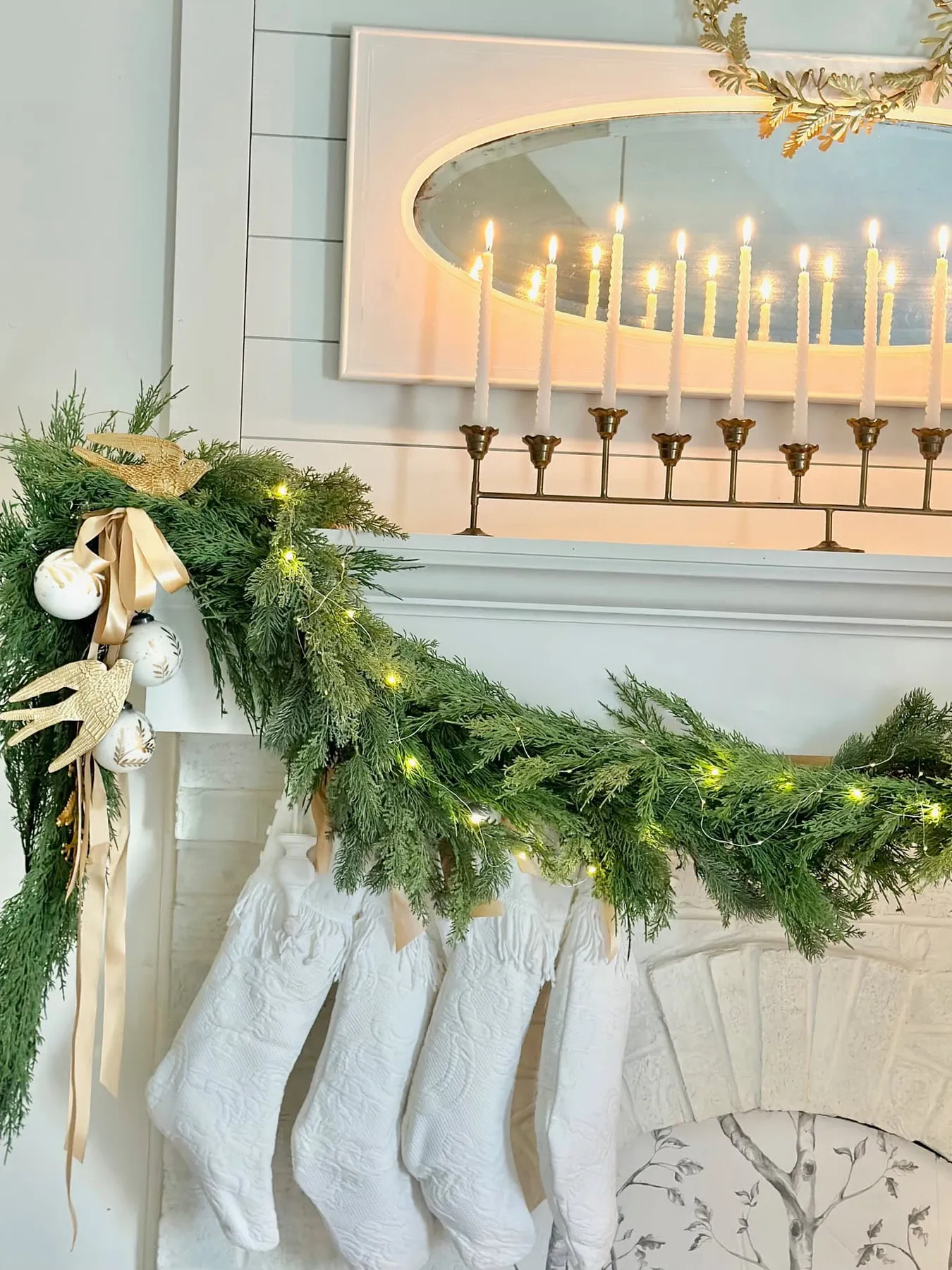 10 Vintage Christmas Decorating Ideas That Feel Cozy and Collected -  Celebrated Nest