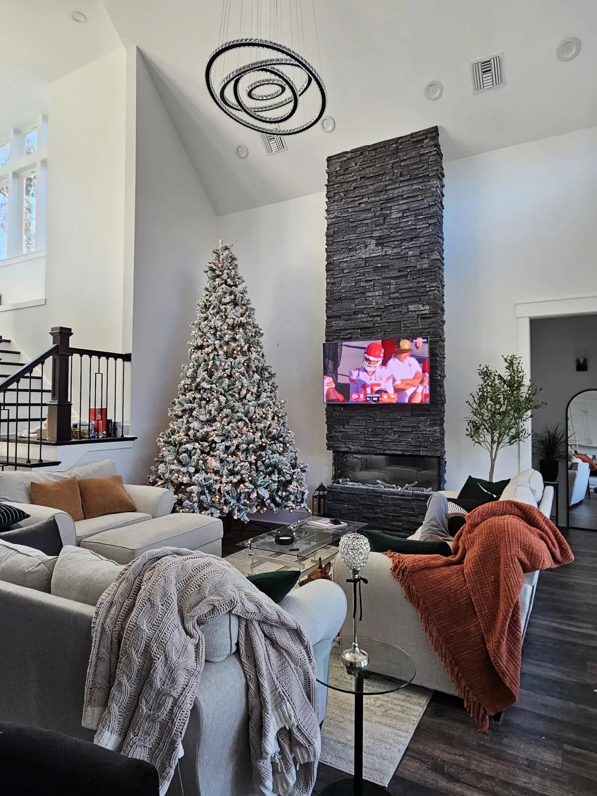 12 Best Pre-Lit Christmas Trees (September 2026) Tested and Reviewed