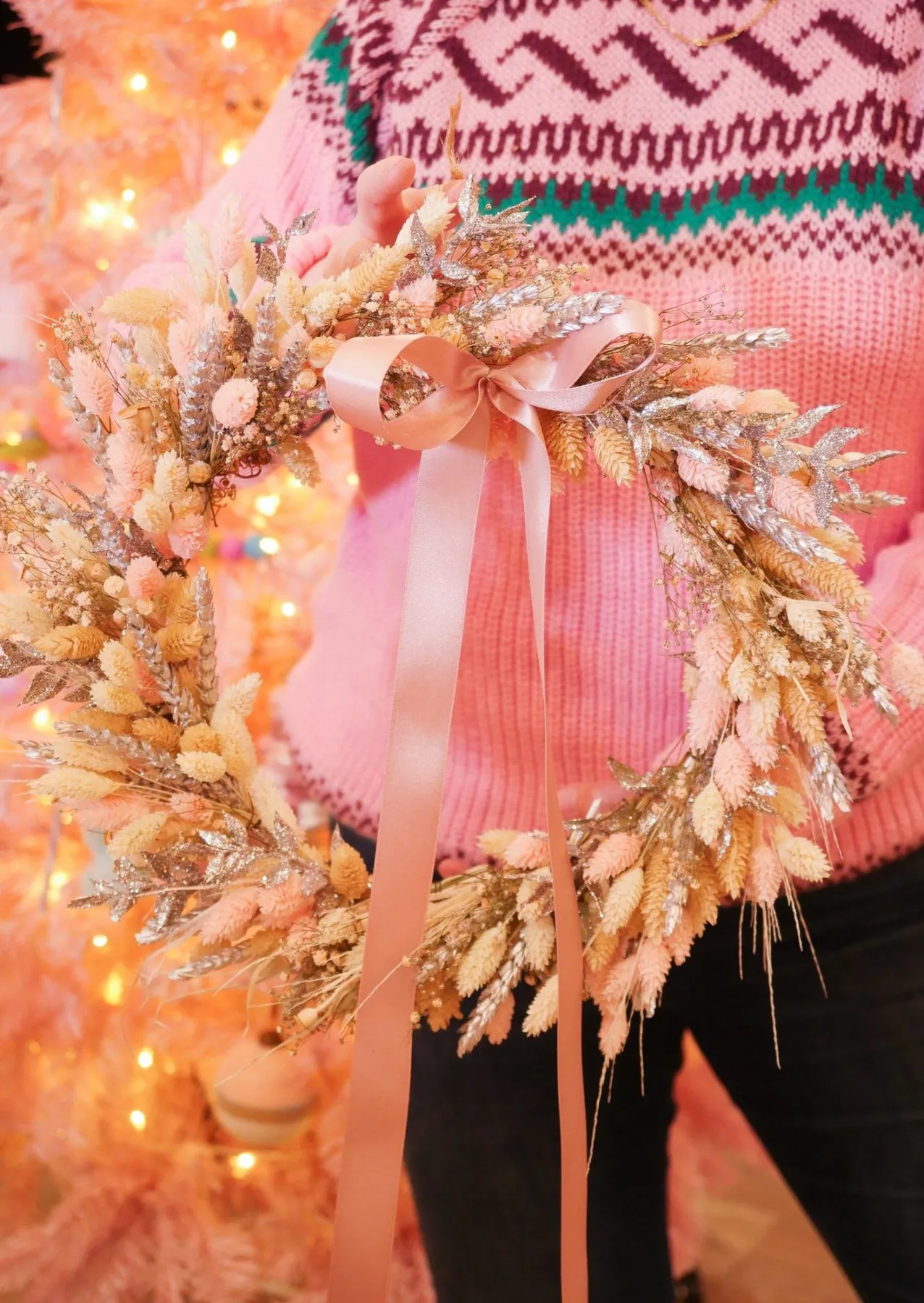 12 BEST Winter Wreaths for The Front Door [Not Christmas]