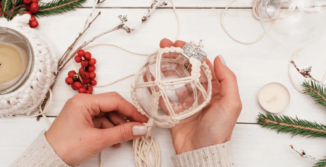 15 DIY Christmas Ornaments You'll Treasure For Years