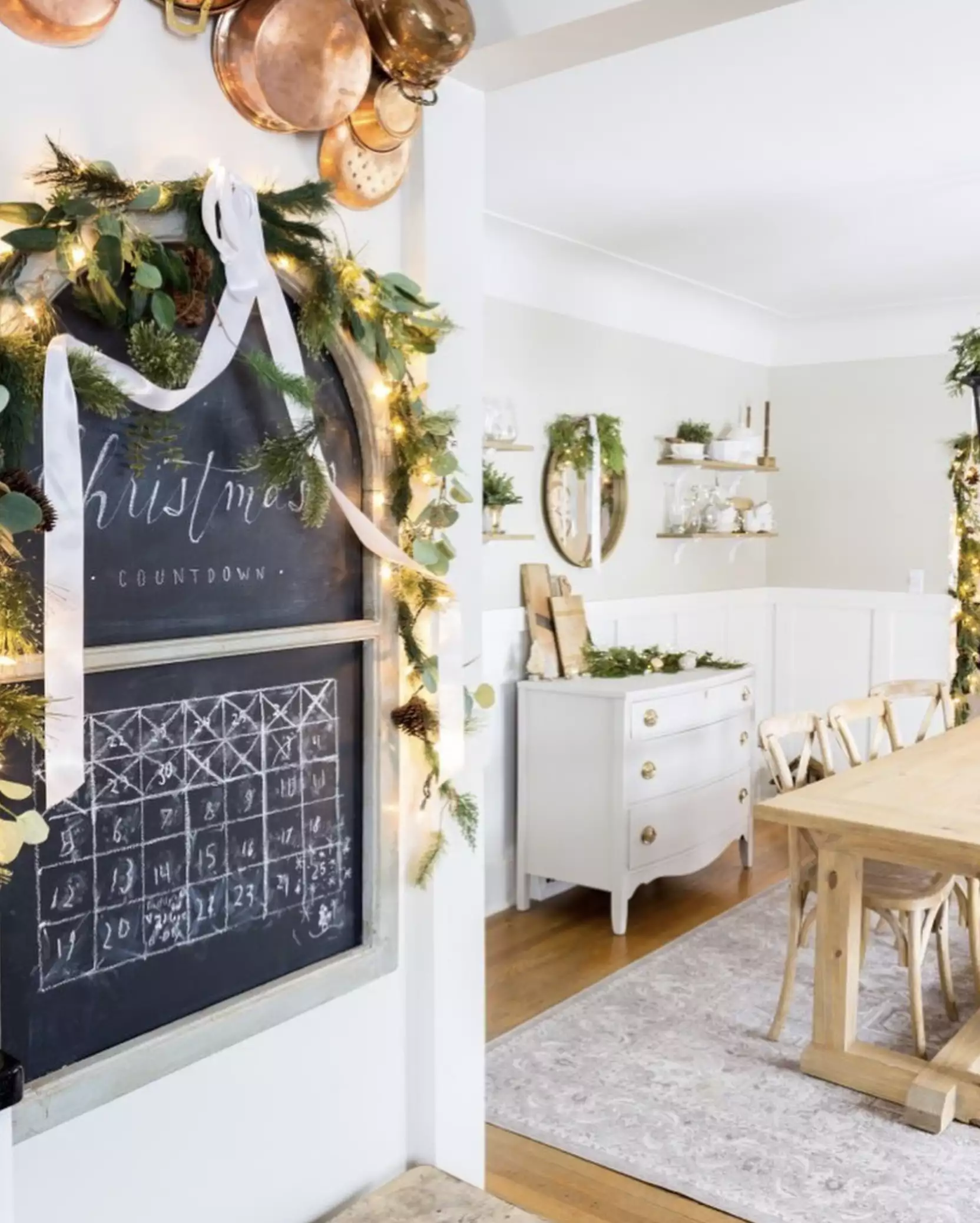 17 Christmas Décor Ideas That Are So Simple and Chic