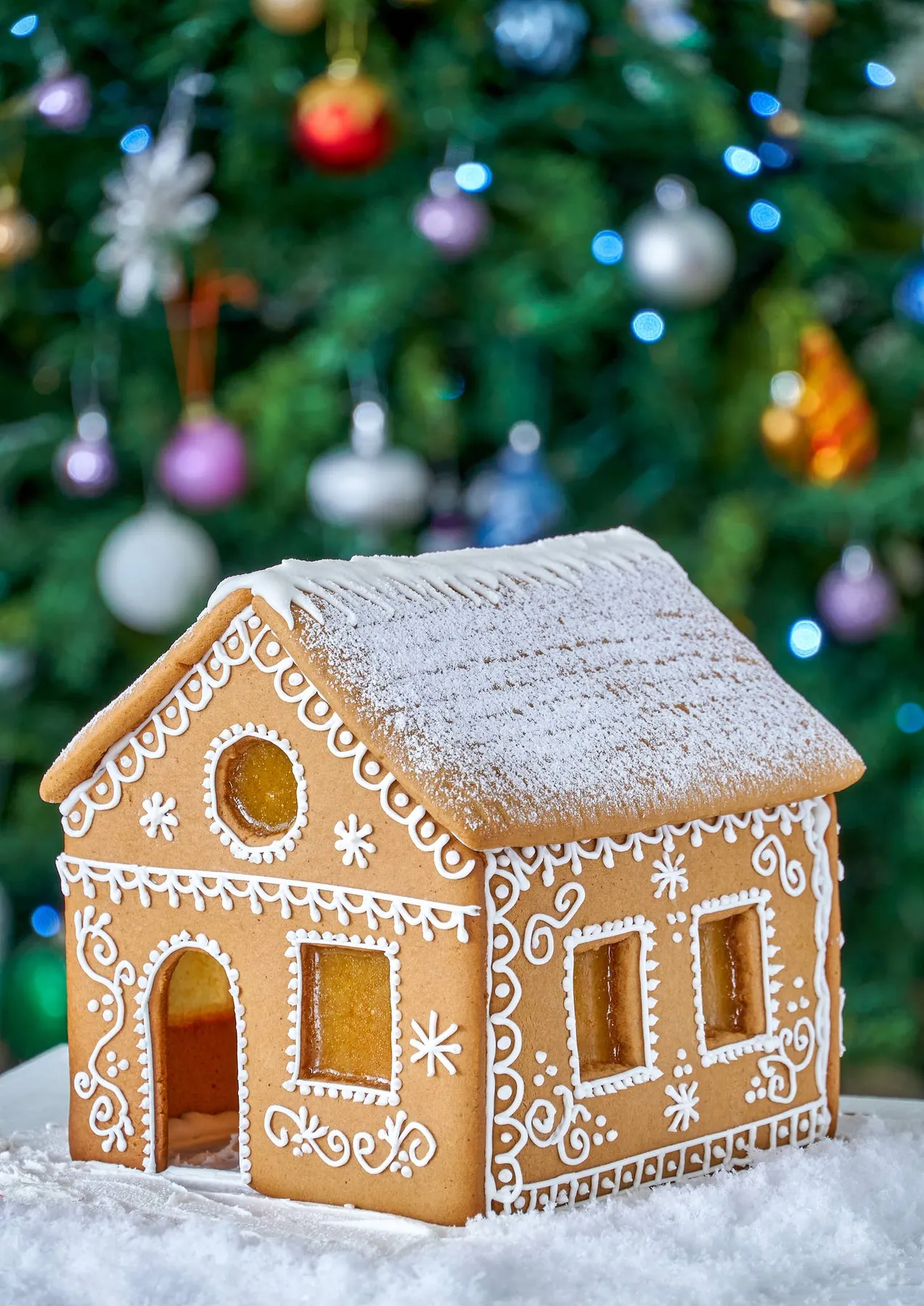 18 Gingerbread House Ideas to Try This Christmas - Dengarden