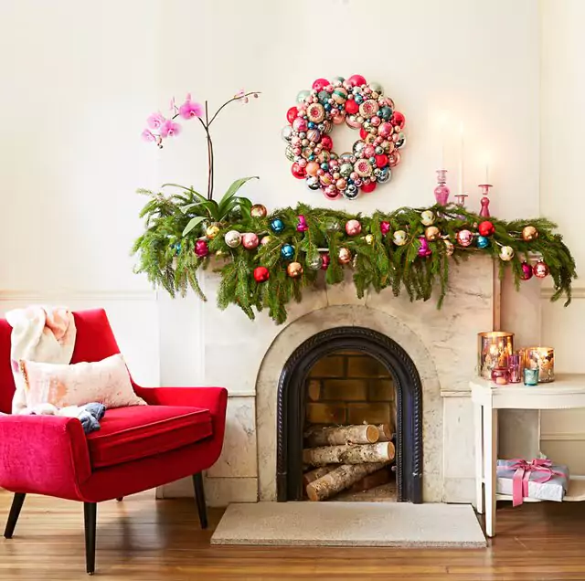 21-Christmas Fireplace Decor Ideas By Interior Designers -