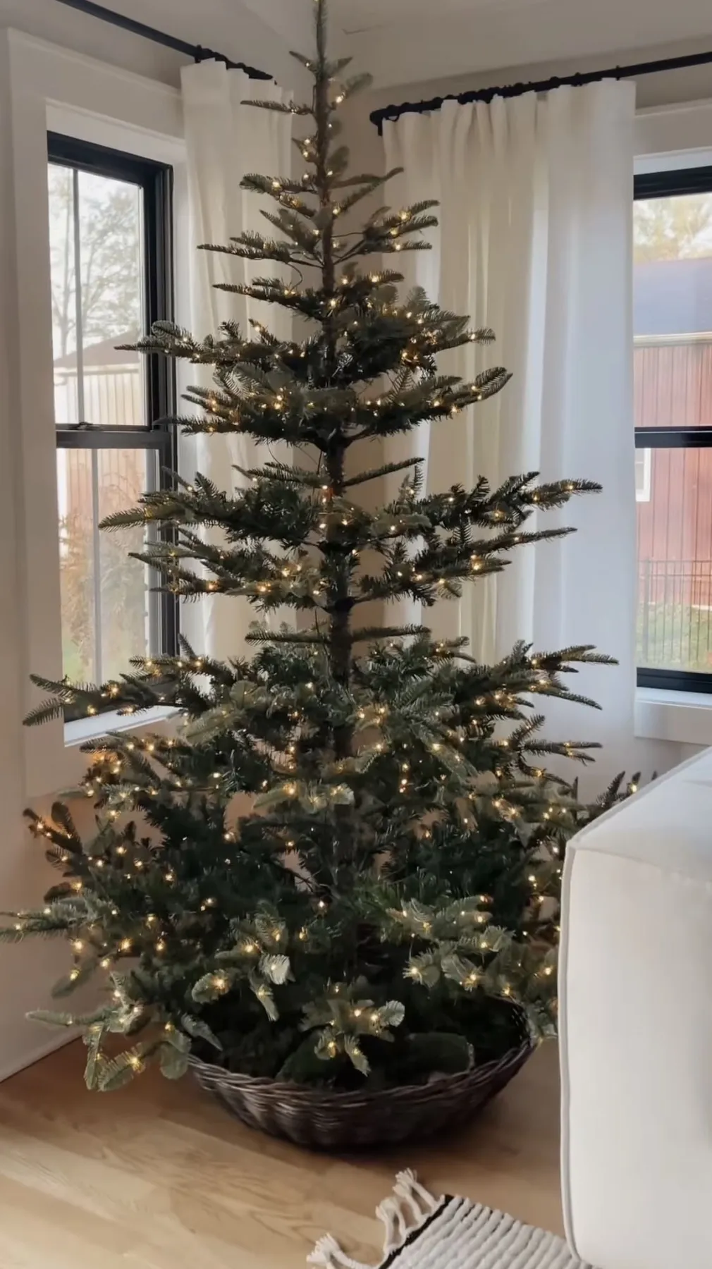 25 Christmas Tree Collar Ideas for 2025 - Nikki's Plate