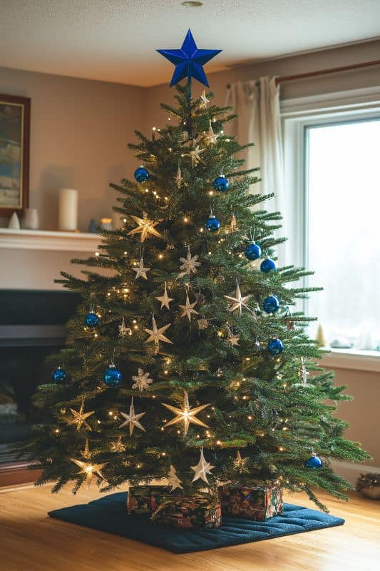28 Blue Christmas Tree Decorations for a Unique, Magical Holiday