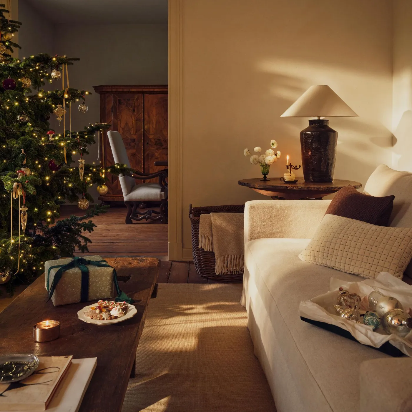 30+ best Christmas decorations to bring festive cheer this 2025 holiday  season - Vogue Scandinavia