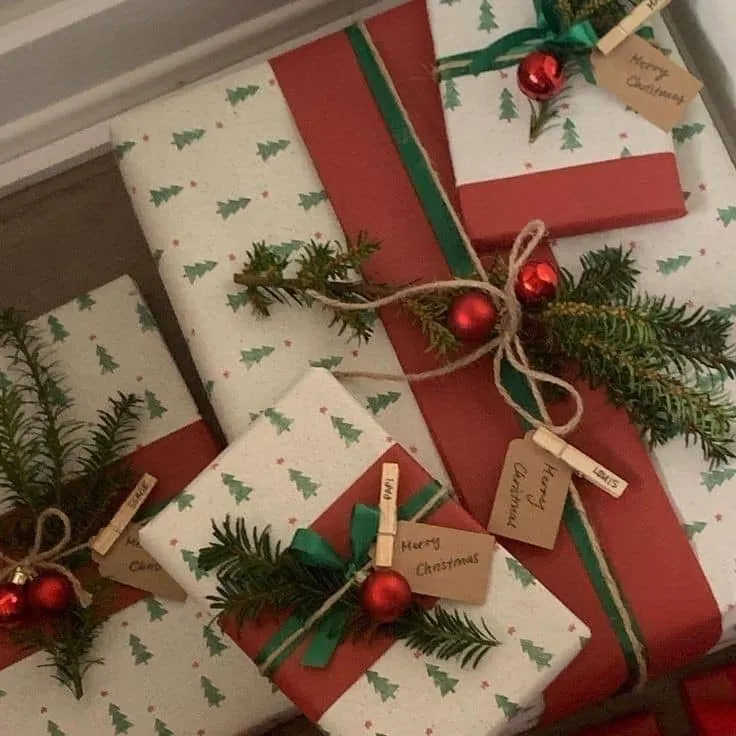 35+ Creative Christmas Gift Wrapping Ideas for Friends & Family - Discover  HubPages