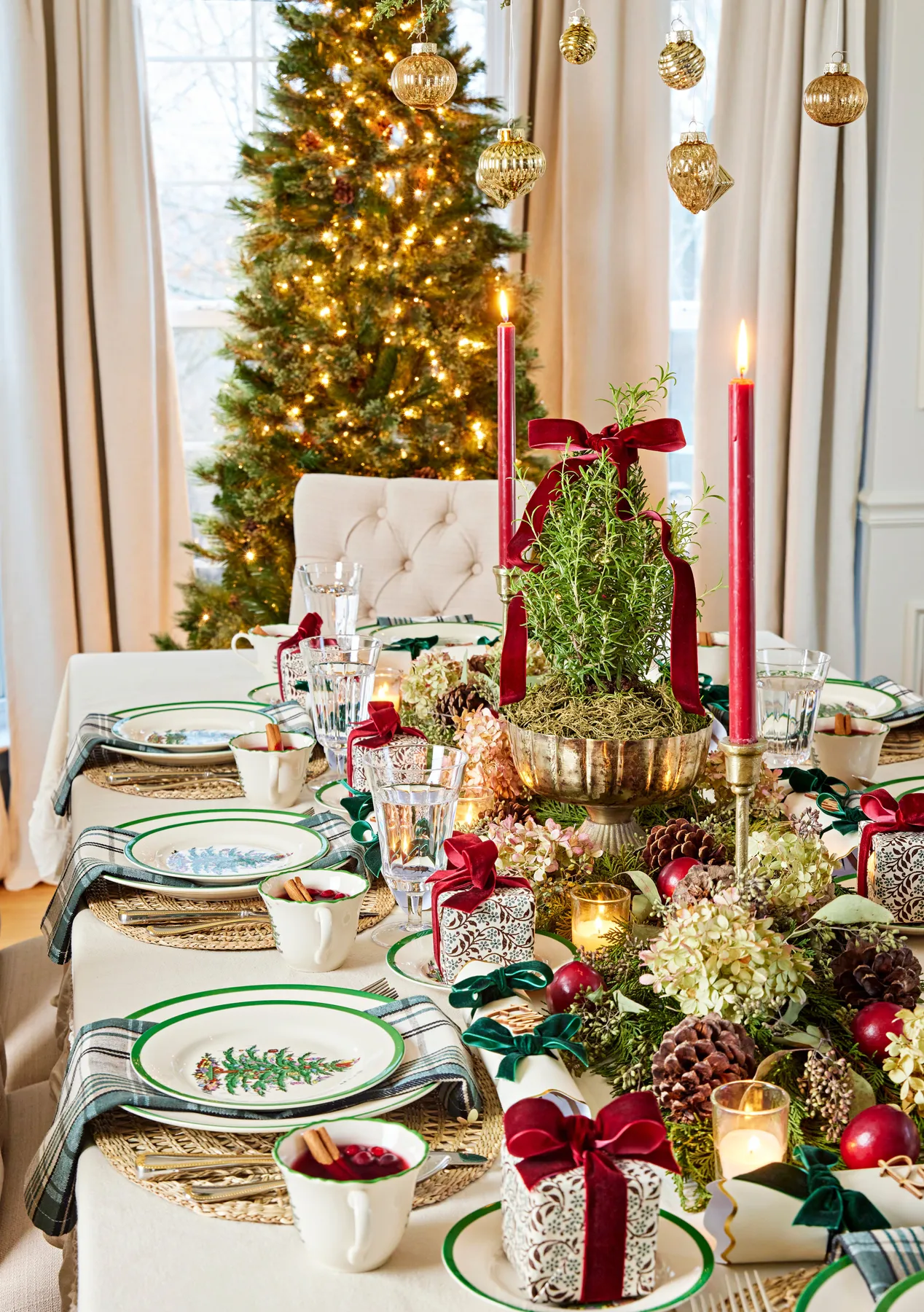 40 Budget-Friendly Christmas Centerpieces Christmas Decorations