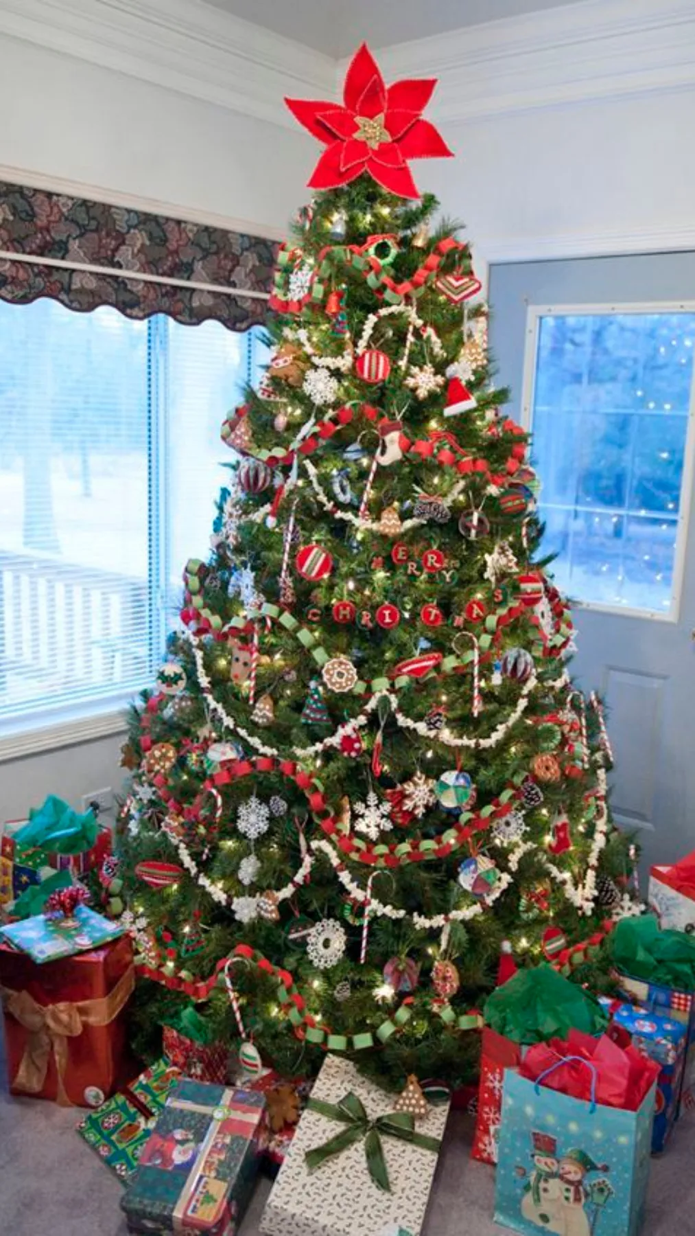 5 DIY Christmas tree decor ideas - India TV News