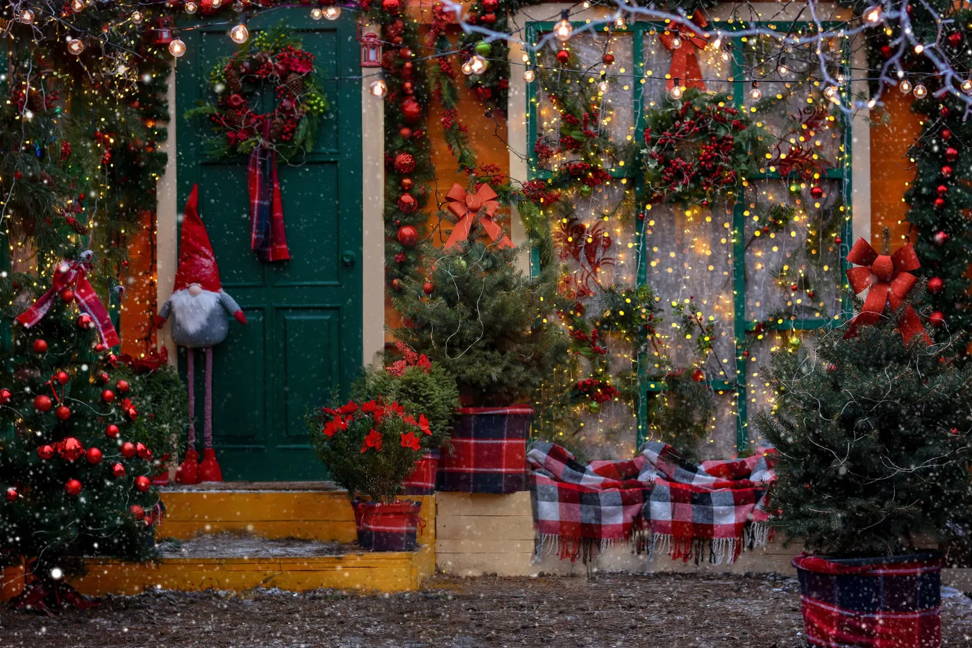 5 Festive Front Door Christmas Decoration Ideas | Burano Doors
