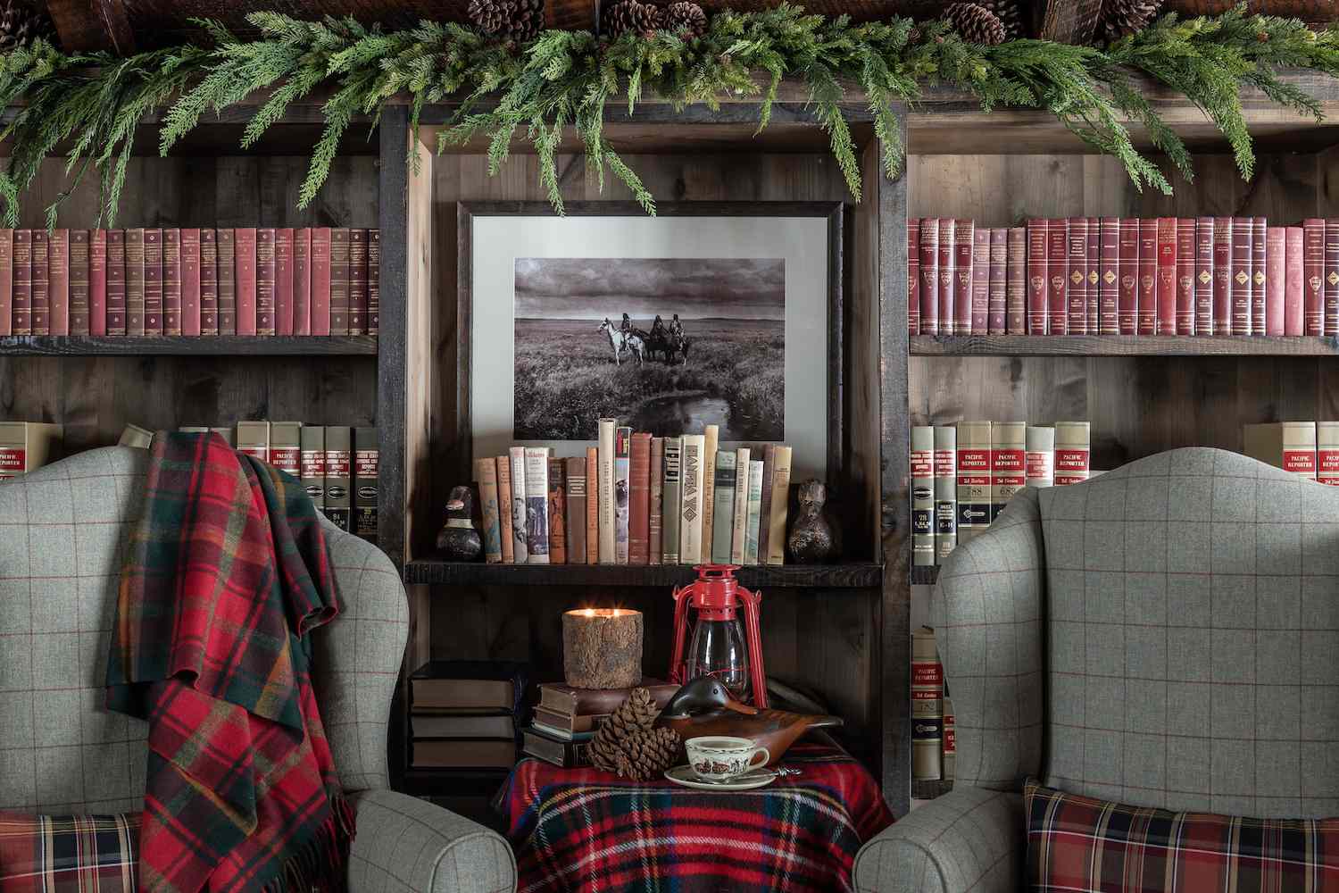 50 Festive and Cozy Christmas Living Room Decor Ideas Worth Copying