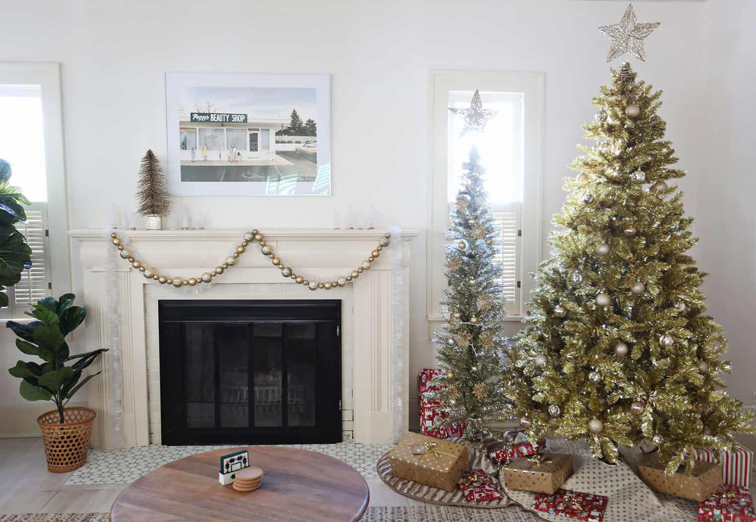 56 Christmas Mantel Decor Ideas for a Festive Home