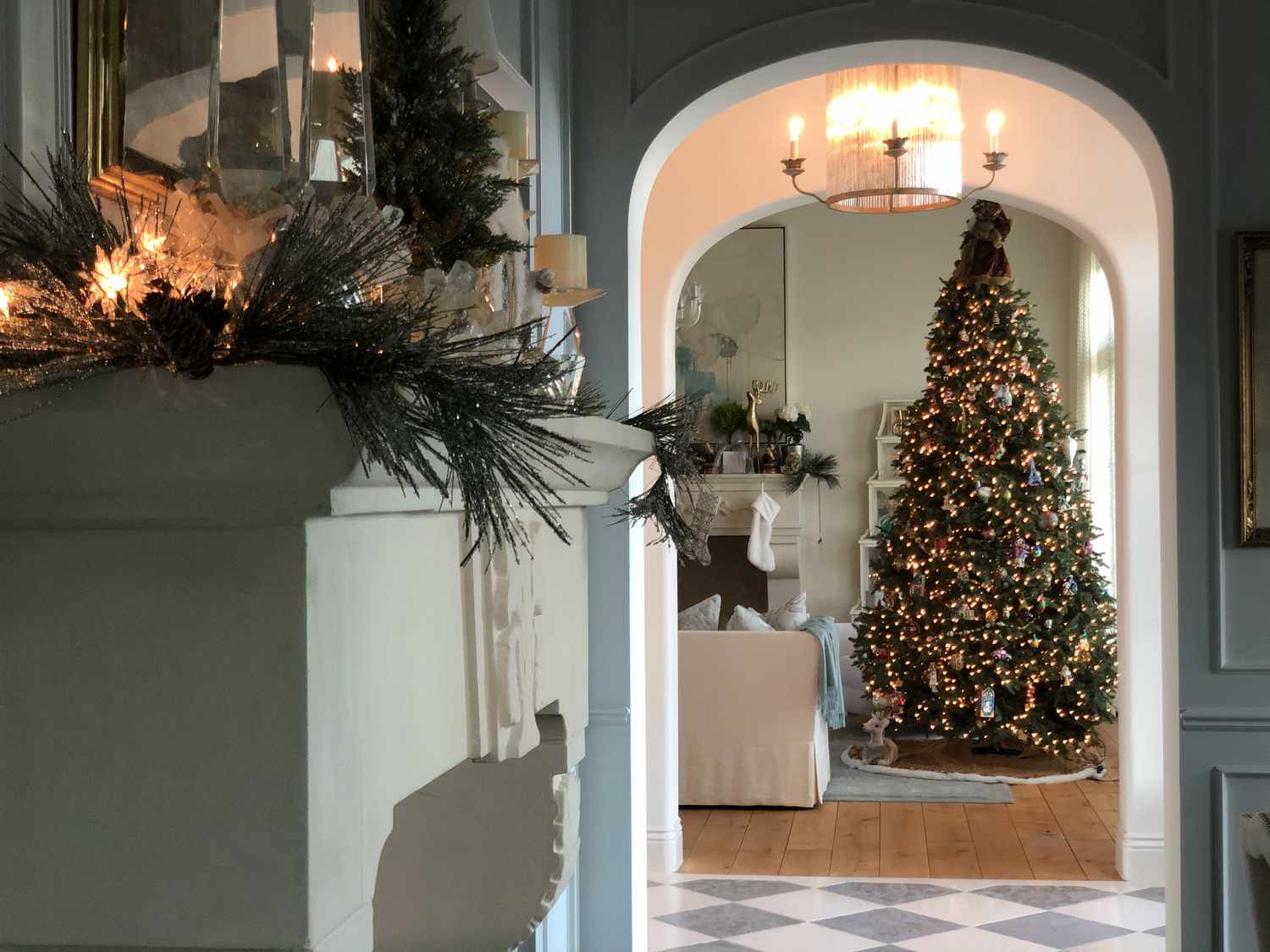 56 Christmas Mantel Decor Ideas for a Festive Home