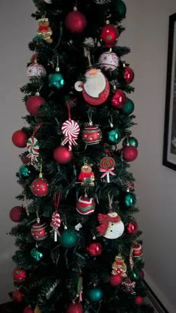 7 ft Slim Candyland Christmas Tree + All Decorations