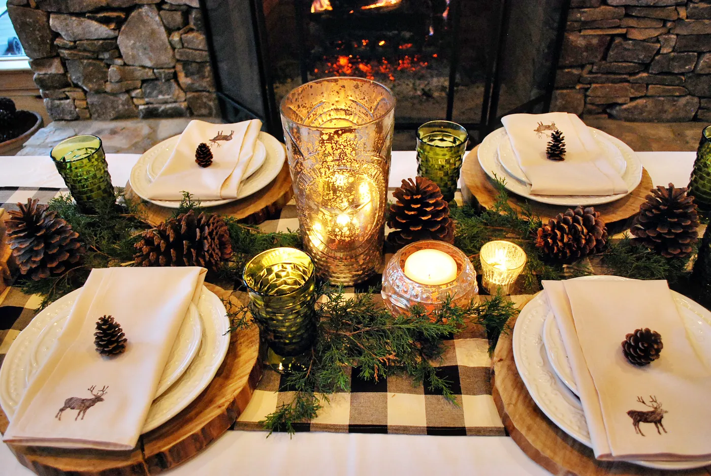 8 Fabulously Festive Table Settings