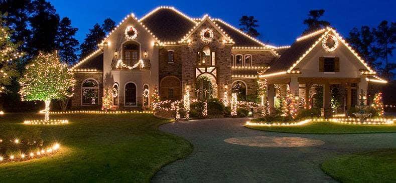 8 Ways to Decorate with C9 Christmas Lights - Decorator's Warehouse