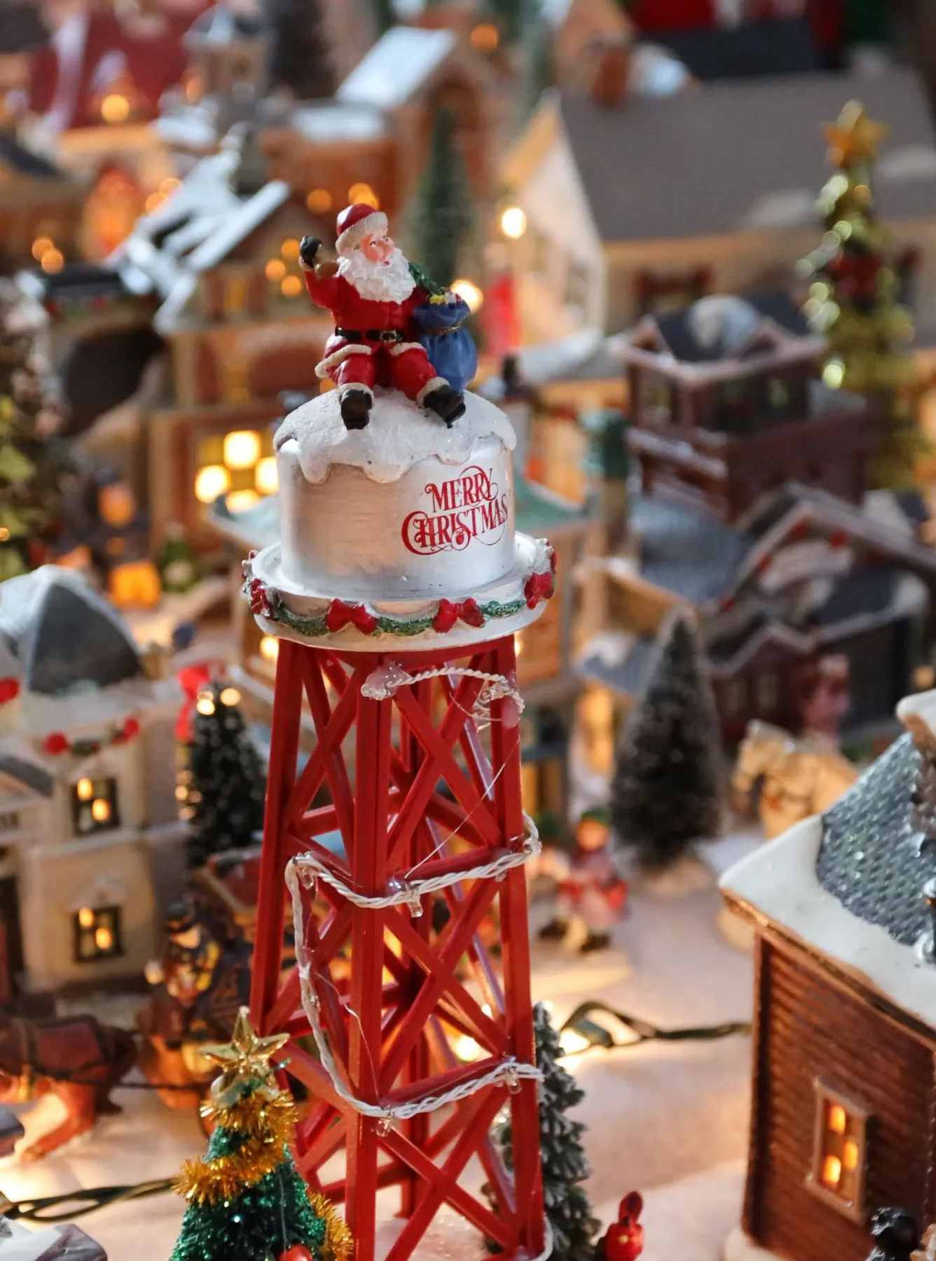 A Christmas tradition: A village in the village — Waterbury Roundabout