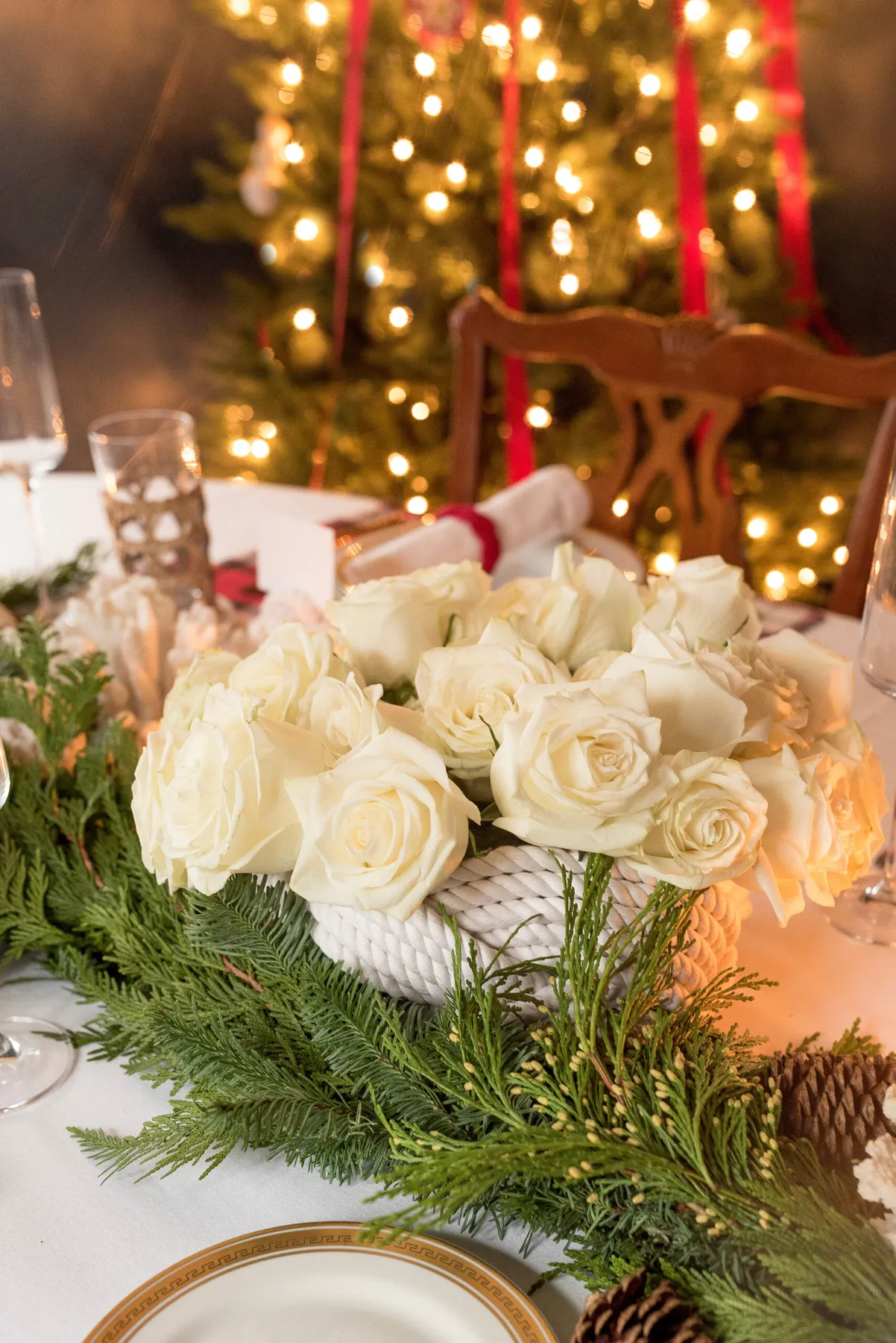 A Coastal Holiday Table with Mystic Knotwork | Kristy & New England