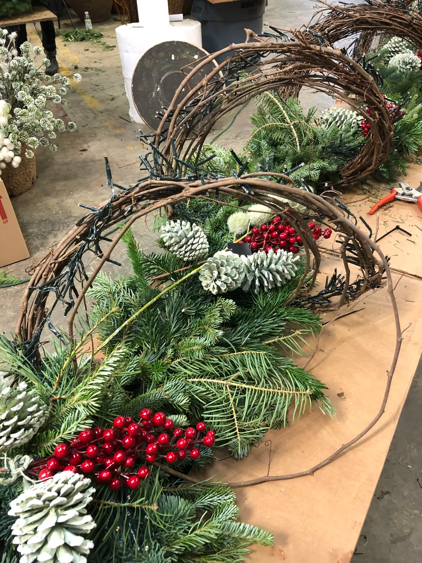 A Holiday Garland | Deborah Silver & Co.