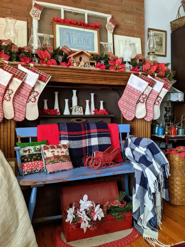 A PLAID CHRISTMAS! Fun and Festive Ways to Decorate With Plaid at Christmas  time – Comfy Lane Cottage