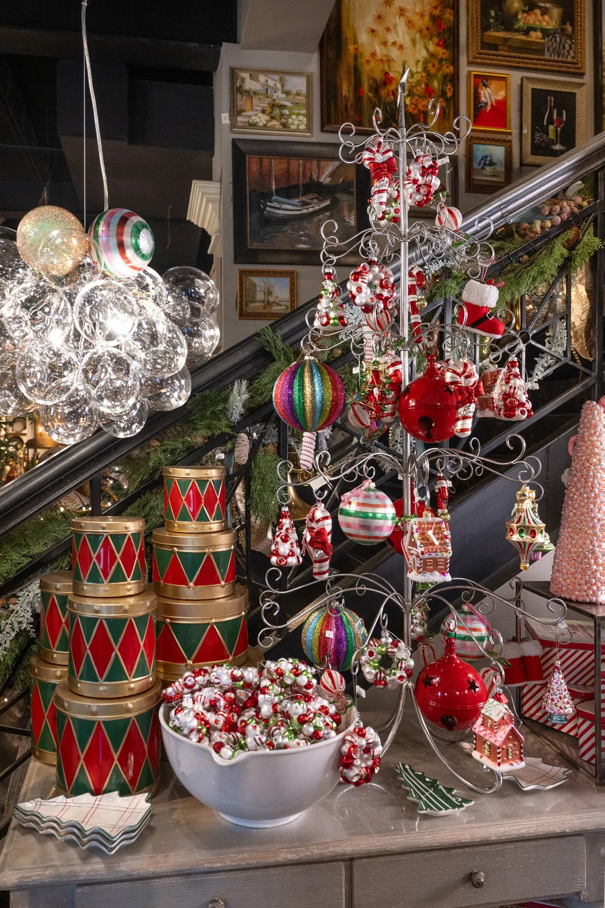 A Sweet Holiday Celebration – Nell Hill's