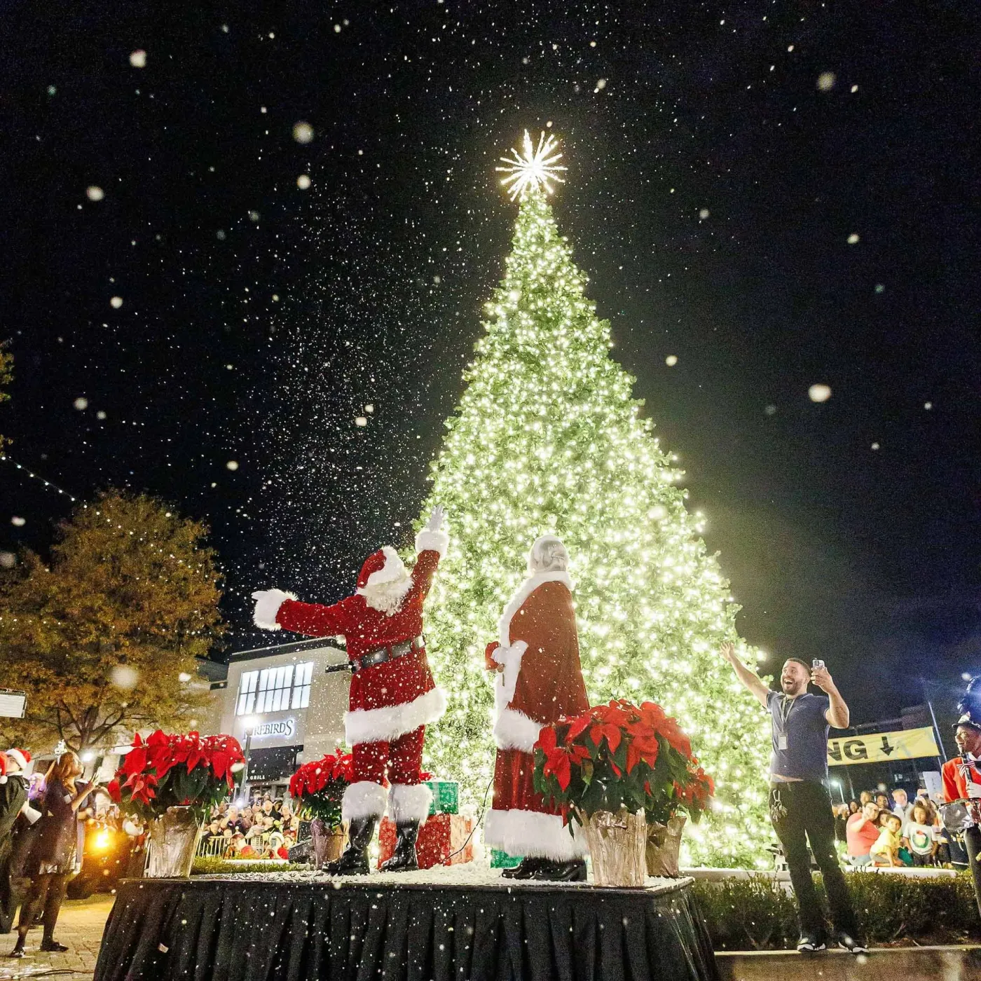 Annual Christmas Tree Lighting Celebration - North Hills