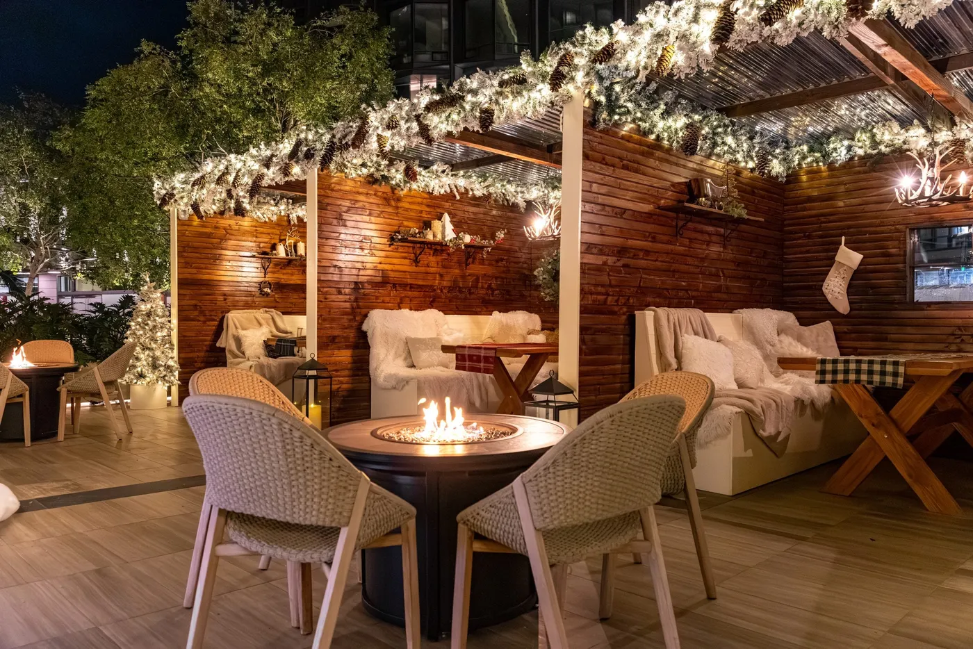 Après LA: A Holiday Dining Experience - Fairmont Century Plaza