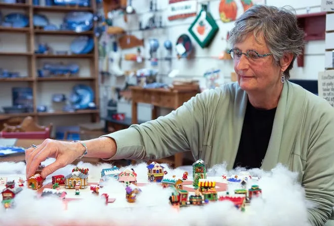 Beadville, USA' miniature holiday scene draws rave reviews in Hendersonville