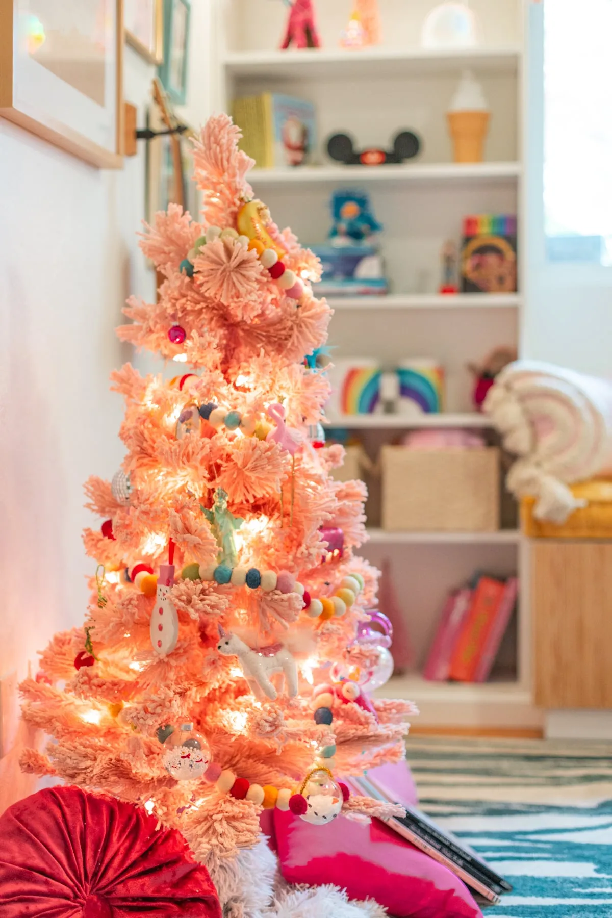 Bedroom Decor for Christmas » Lovely Indeed