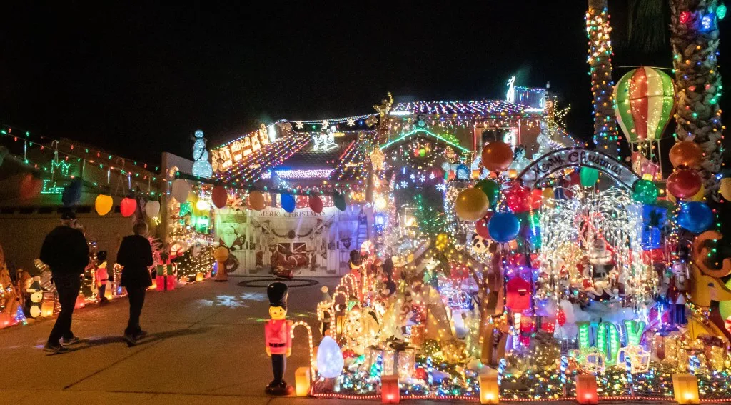 Best Christmas lights in Phoenix