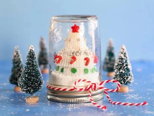 Best Kids Christmas Crafts | Our Favorite Holiday Craft Ideas for Kids |  HGTV