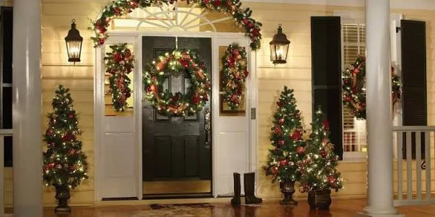 Best Outdoor Christmas Décor Ideas - Homedepot.ca