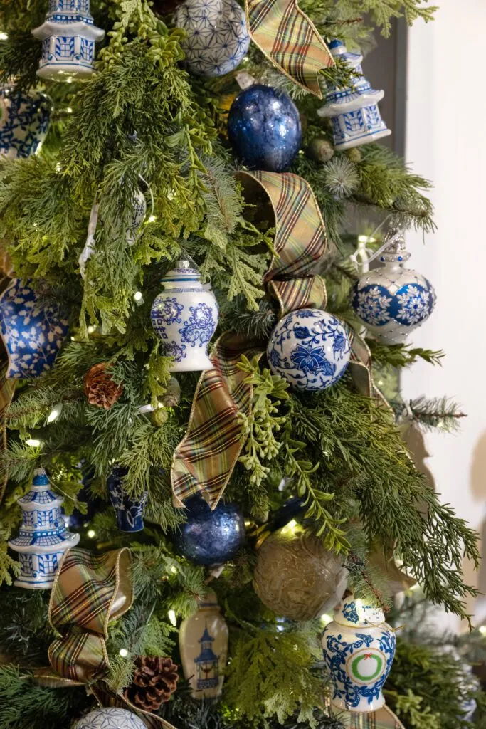 Blue and White and Boxwoods: Embracing Southern Christmas Splendor – Nell  Hill's