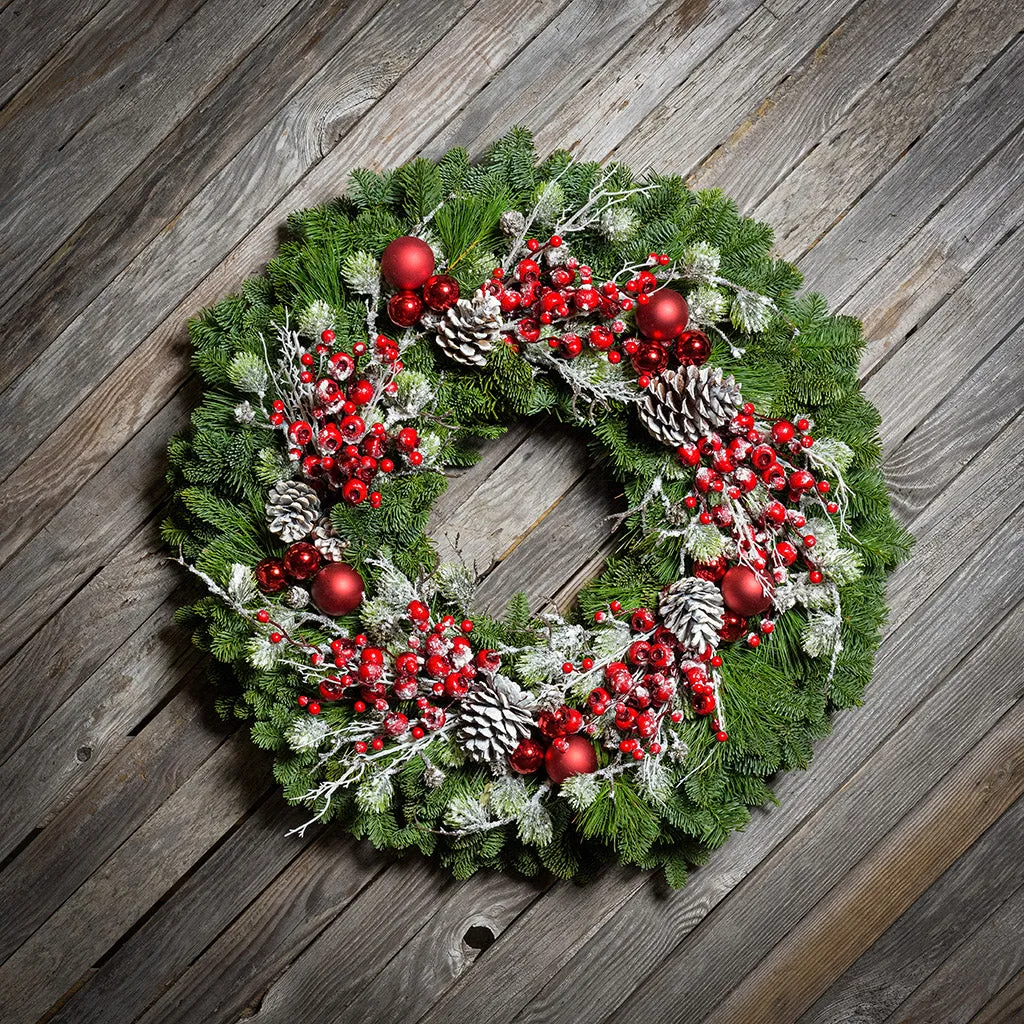 Brighten Your Windows with a Handmade Holiday Wreath – Lynch Creek Farm