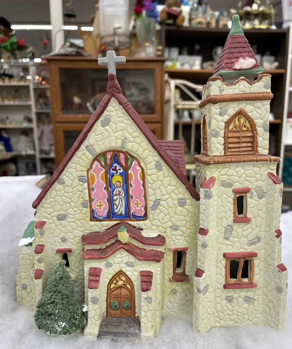 Building a Lemax Christmas Village | America's Antique Mall