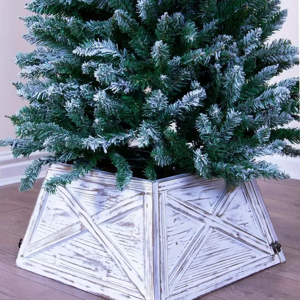 Buy Christmas Tree World 46cm Wooden Christmas Tree Skirt - White |  Christmas tree skirts and stands | Argos