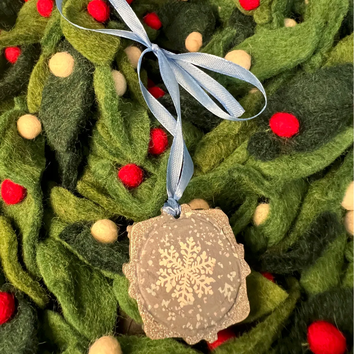 CFD - Modern Snowflake Ornament