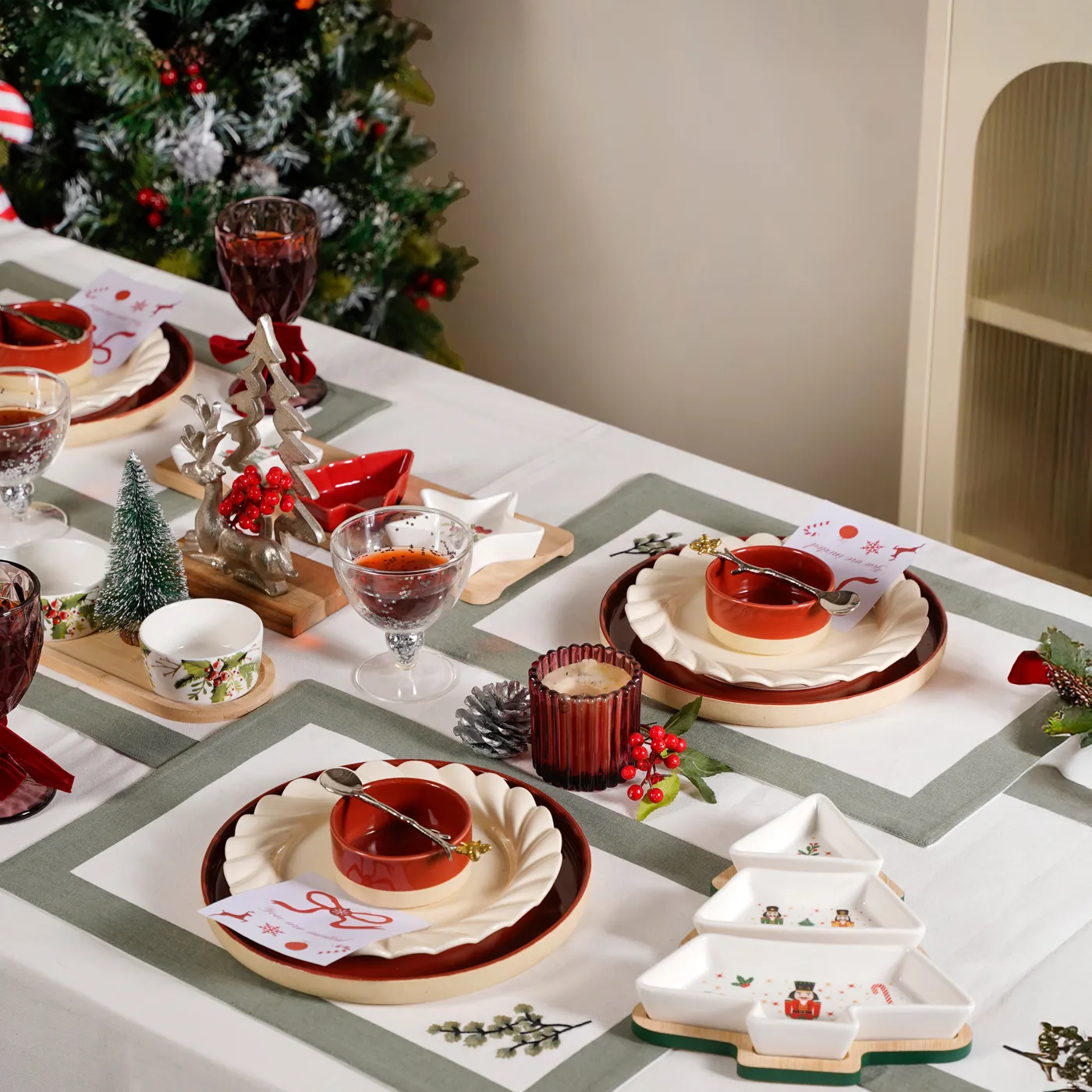 Christmas 2025: Easy Decor Ideas for Every Room - Nestasia