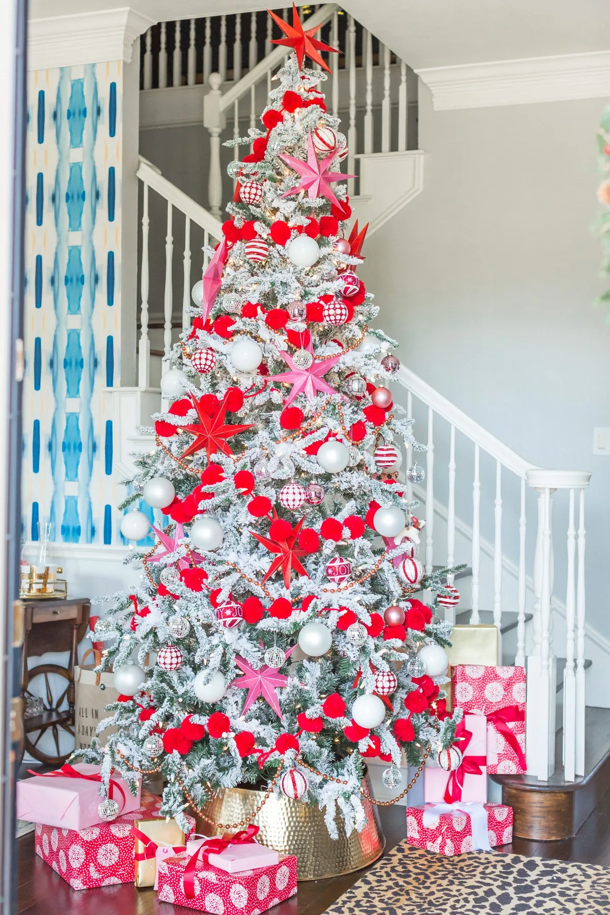 Christmas at Home | Our Christmas Tree - Hi Sugarplum!