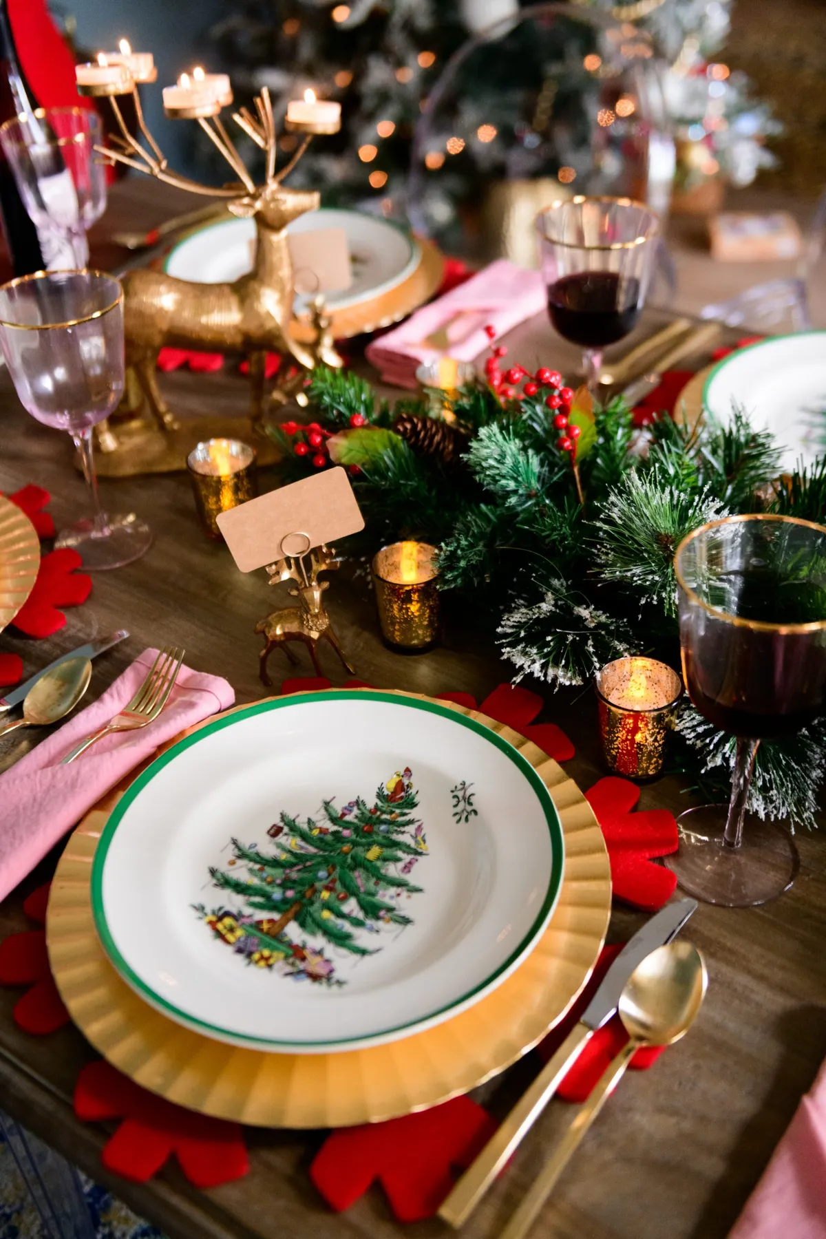 Christmas at Home | Our Dining Room Table - Hi Sugarplum!