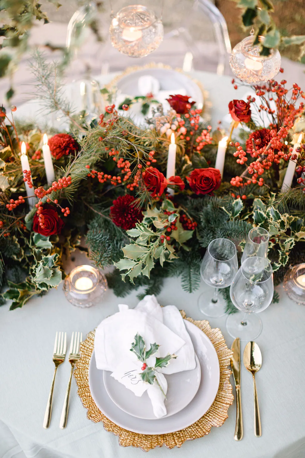Christmas Dinner Table Decorations - Mazi Event