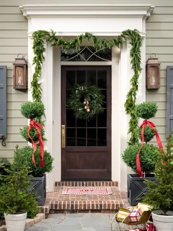 christmas front porch Archives – jane at home