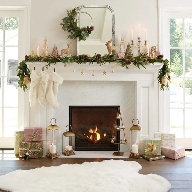 Christmas Mantel Market Ways To Decorate Your Fireplace Mantel For The  Holidays
