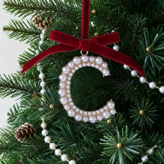 Christmas Ornament Designs & Styles | Vintage to Modern | Gloria Duchin