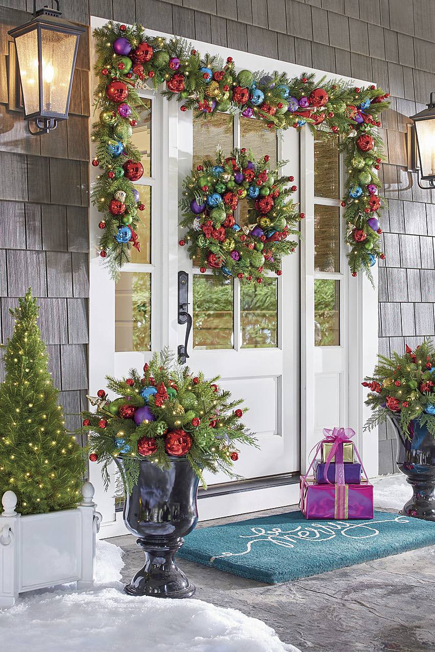 Christmas Porch Decorations: 15 Holly Jolly Looks - Grandin Road Blog