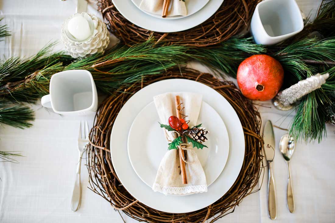 christmas table Archives | Tangled with Taste