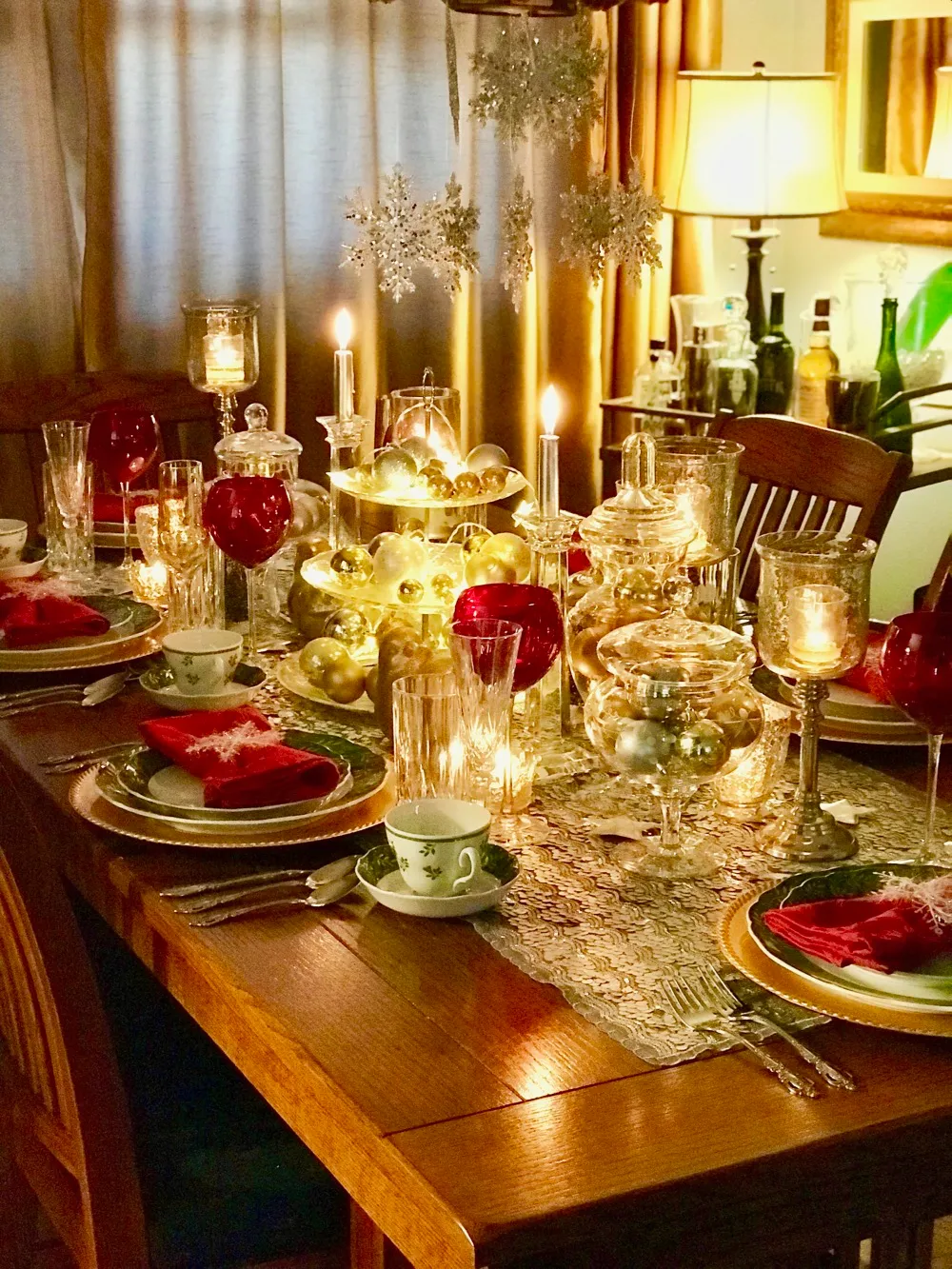 Christmas Table Decor - Limani Designs