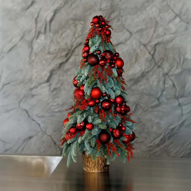 Christmas Table Tree in red tones Scarlet Frost - Delivery in Dubai |  Flower Power UAE